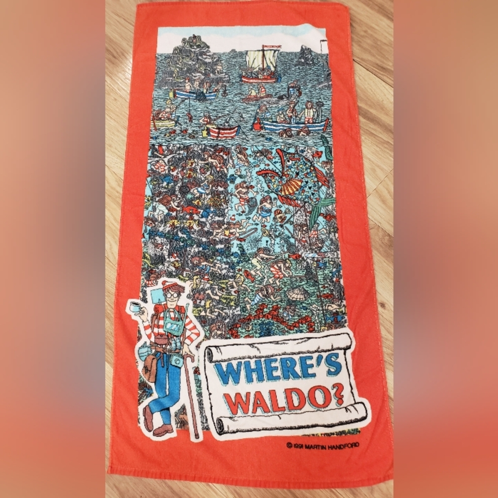 Christmas Gift Vintage Where Is Waldo Towel - Picture 3 of 4